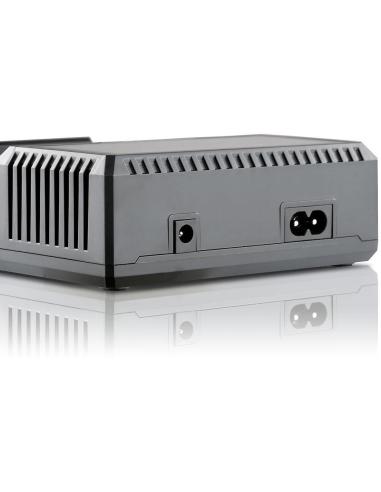 Ładowarka do akumulatorków cylindrycznych Li-ion oraz Ni-MH everActive UC-4200