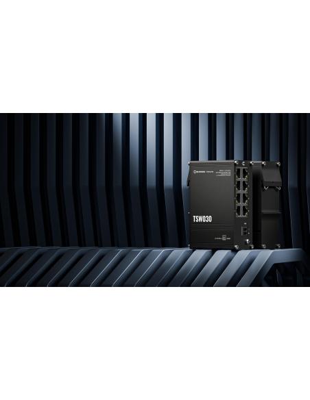 Teltonika TSW030 switch przemysłowy (TSW030000000)