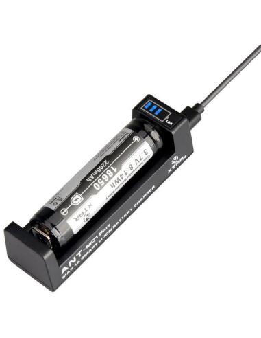 Ładowarka do akumulatorów cylindrycznych Li-ion 18650 Xtar ANT MC1 Plus micro USB-B
