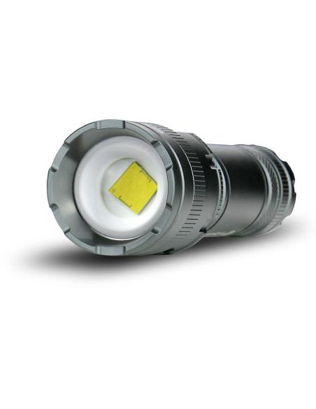 Latarka ręczna LED XFL5K everActive FL-4500R Cannon 4500 lumenów IPX4